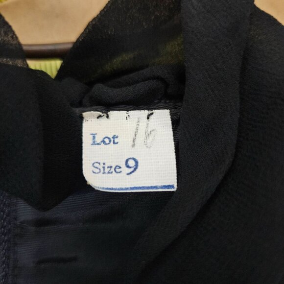 Vintage 1960s Cocktail Party Dress 9 Black Chiffon Ruffle V Neck Rhinestone Belt - Picture 12 of 13